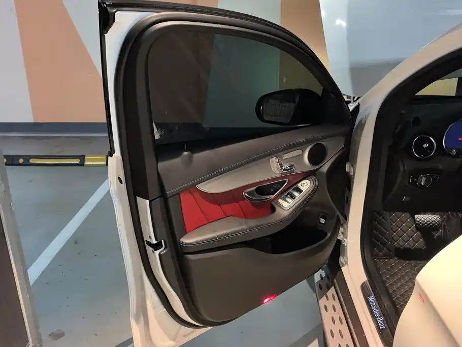 Mercedes-Benz GLC Coupe 2023 2023 Model GLC 260 4MATIC Coupe SUV