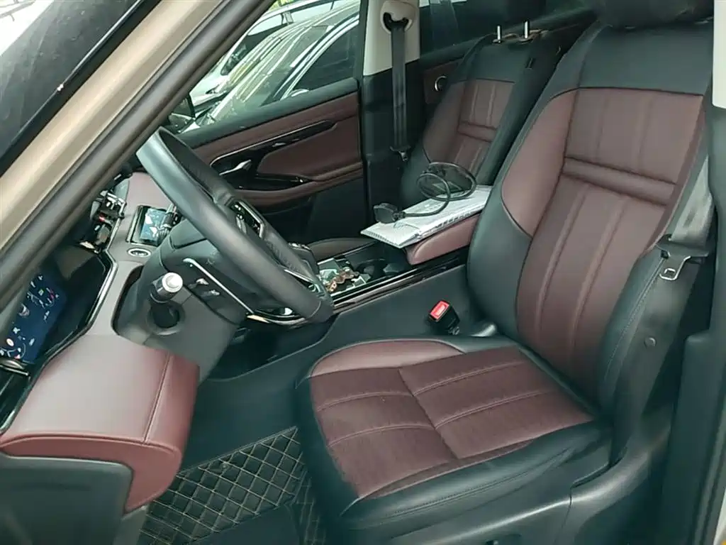 LAND ROVER RANGE ROVER AURORA