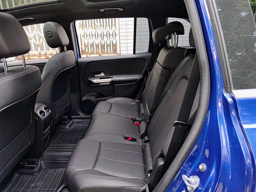 Mercedes-Benz GLB 2022 Facelift GLB 200 Dynamic Style фото 8