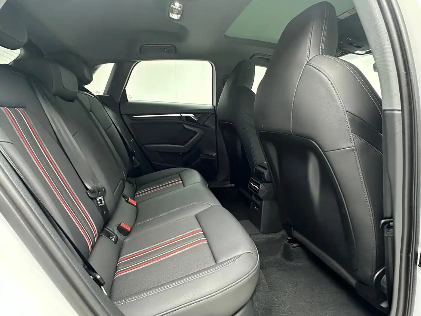Audi A3 2022 Sportback 35 TFSI Style Sport фото 11