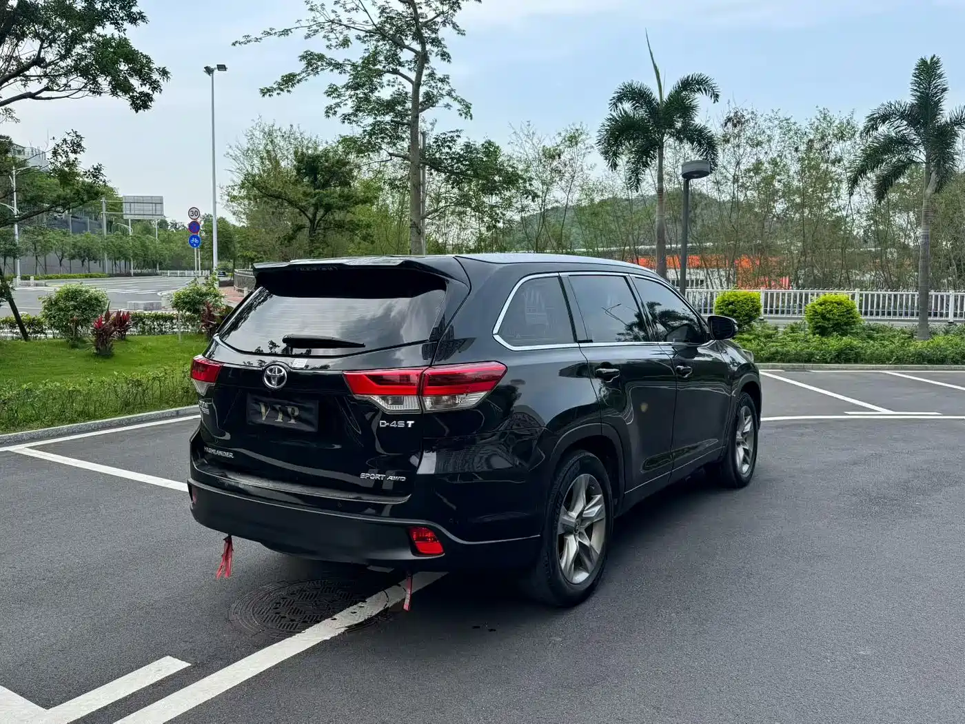 Toyota Highlander 2018 2.0T 4WD Luxury 7-seater (China V) фото 9