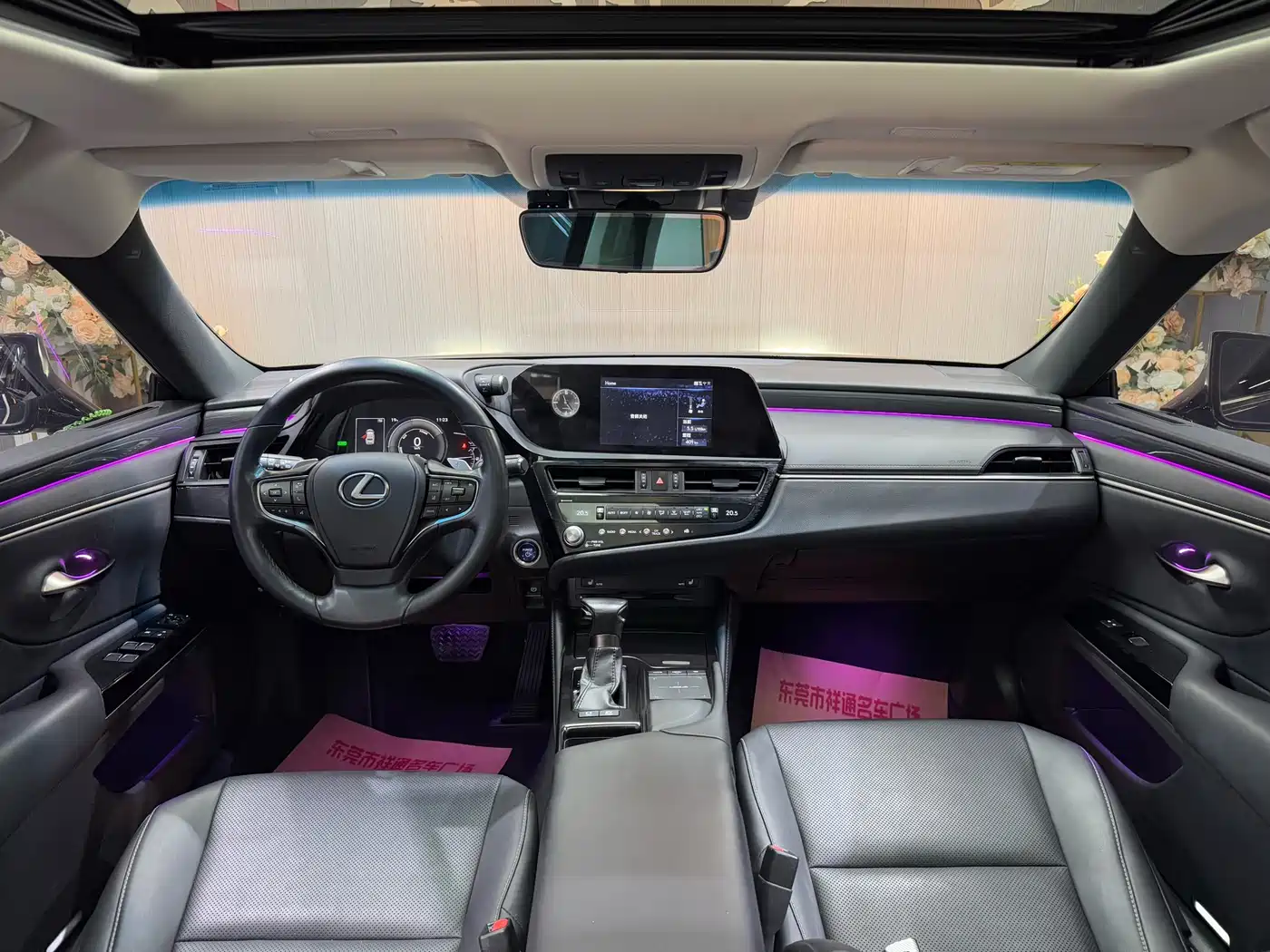 Lexus ES 2021 300h Excellence Edition фото 6