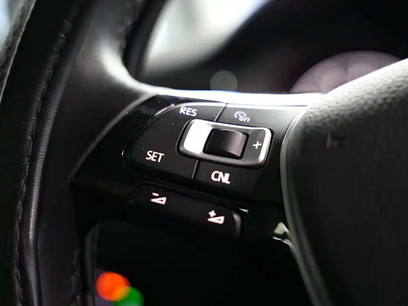 Volkswagen Golf Sportsvan 2018 230TSI Automatic Progressive фото 9