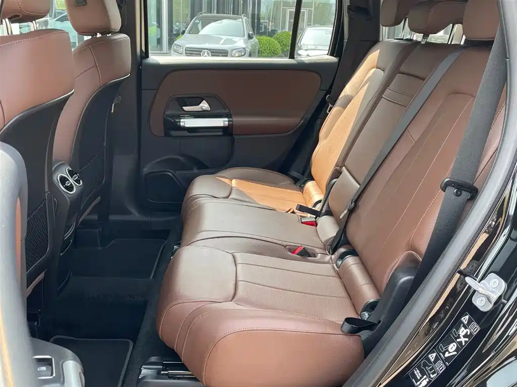 Mercedes-Benz GLB 2024 GLB 220 Fashion фото 9