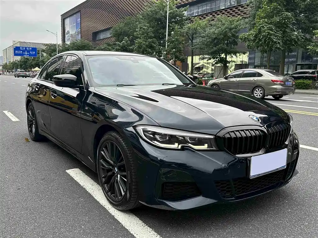 BMW 3 Series 2020 Facelift 325i M Sport Night Edition фото 3