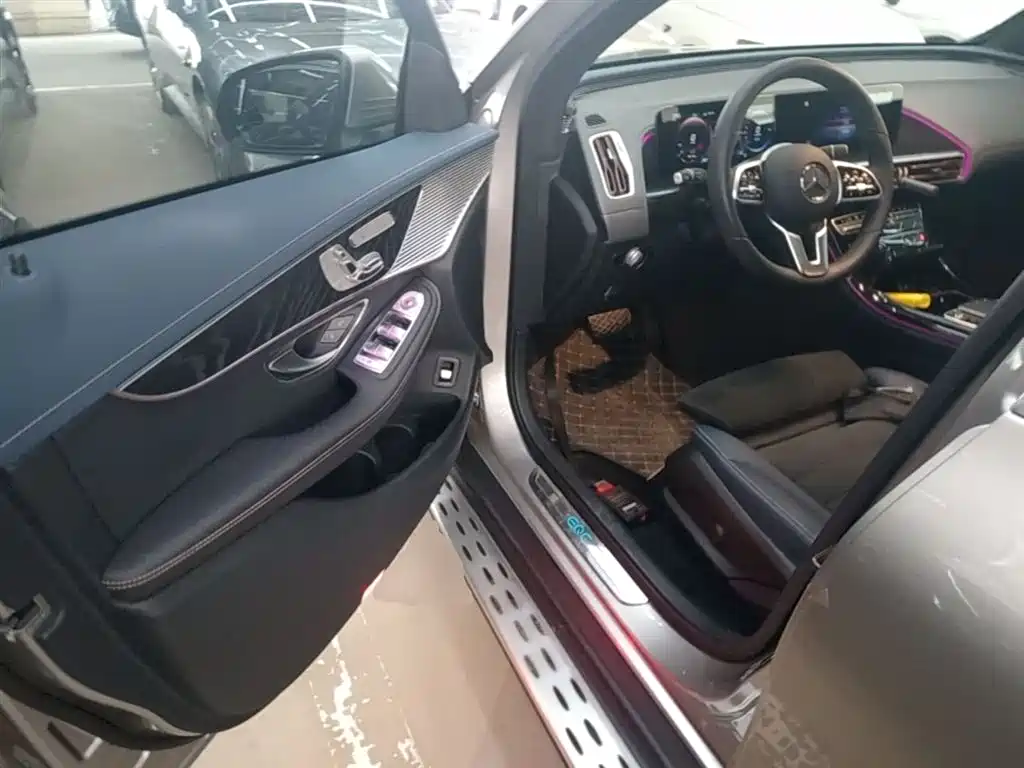 Mercedes-Benz EQC 2021 EQC 400 4MATIC фото 15