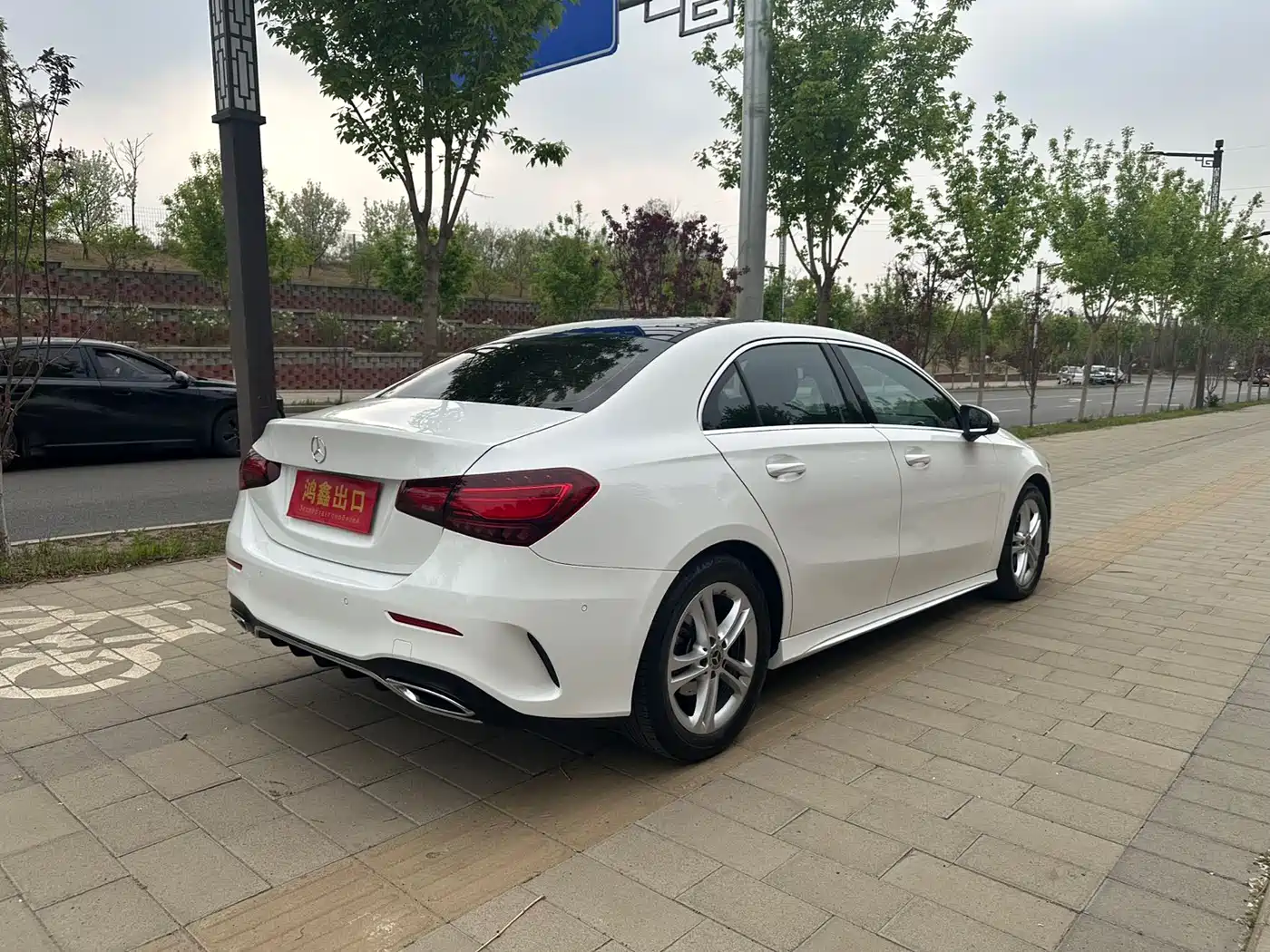 Mercedes-Benz A-Class 2023 A 180 L фото 7
