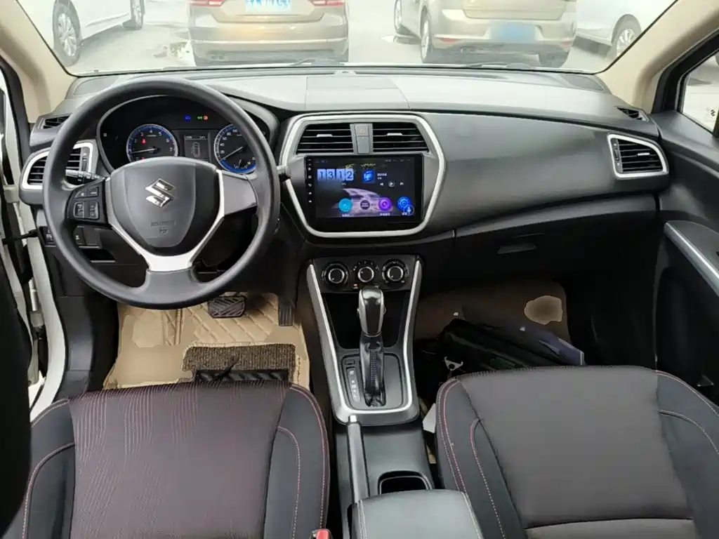 Suzuki SX4 S-Cross 2015 2015 1.6L CVT 2WD Progressive