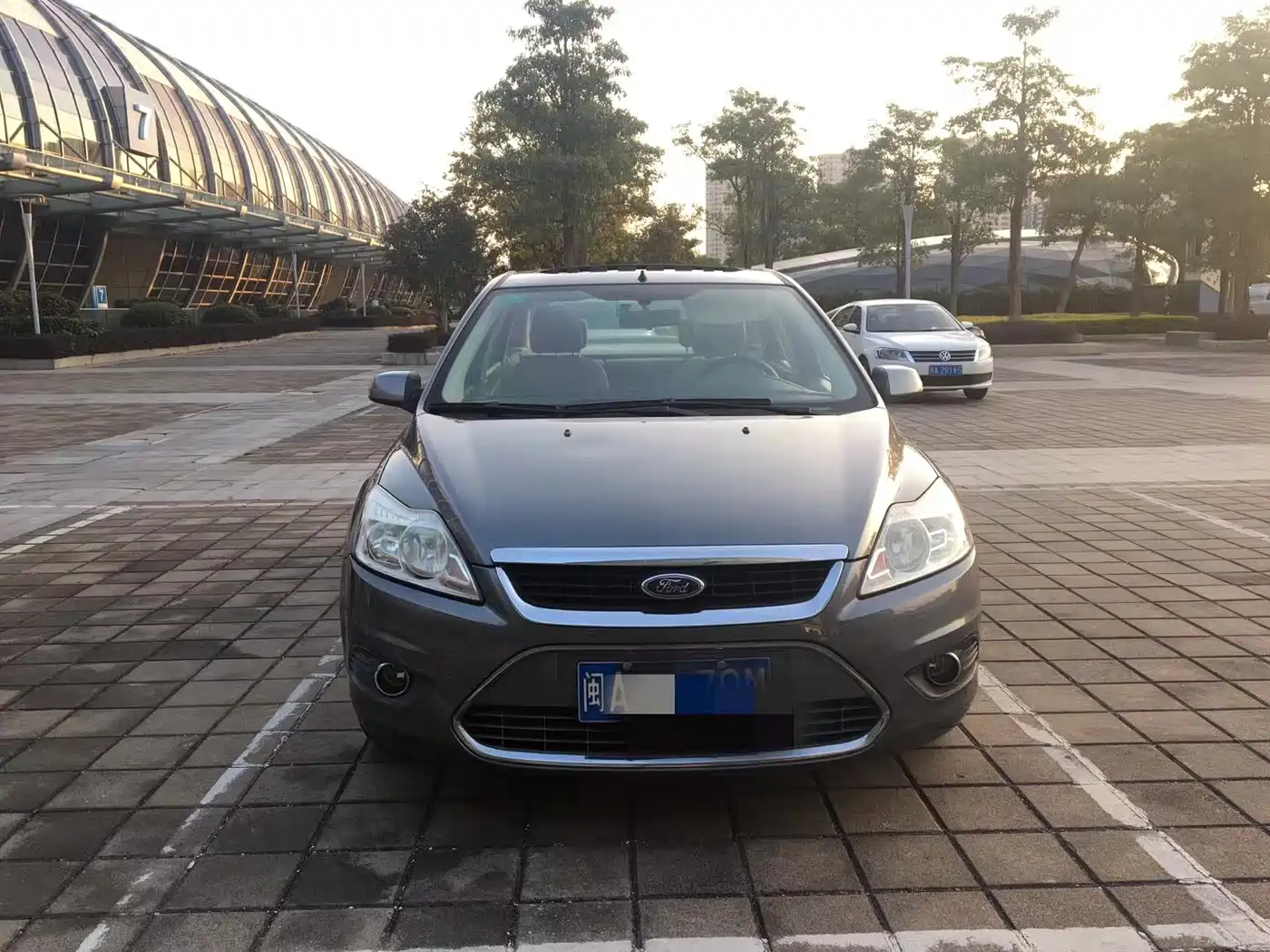 Фото 2 - Ford Focus