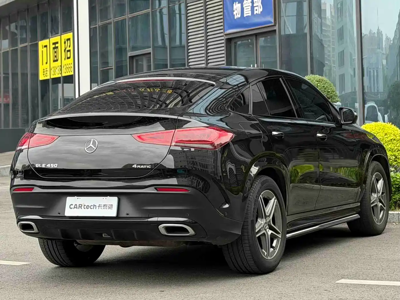 Mercedes-Benz GLE Coupe 2022 GLE 450 4MATIC Coupe SUV Fashion фото 3