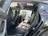 Фото 34 - Tesla Model 3