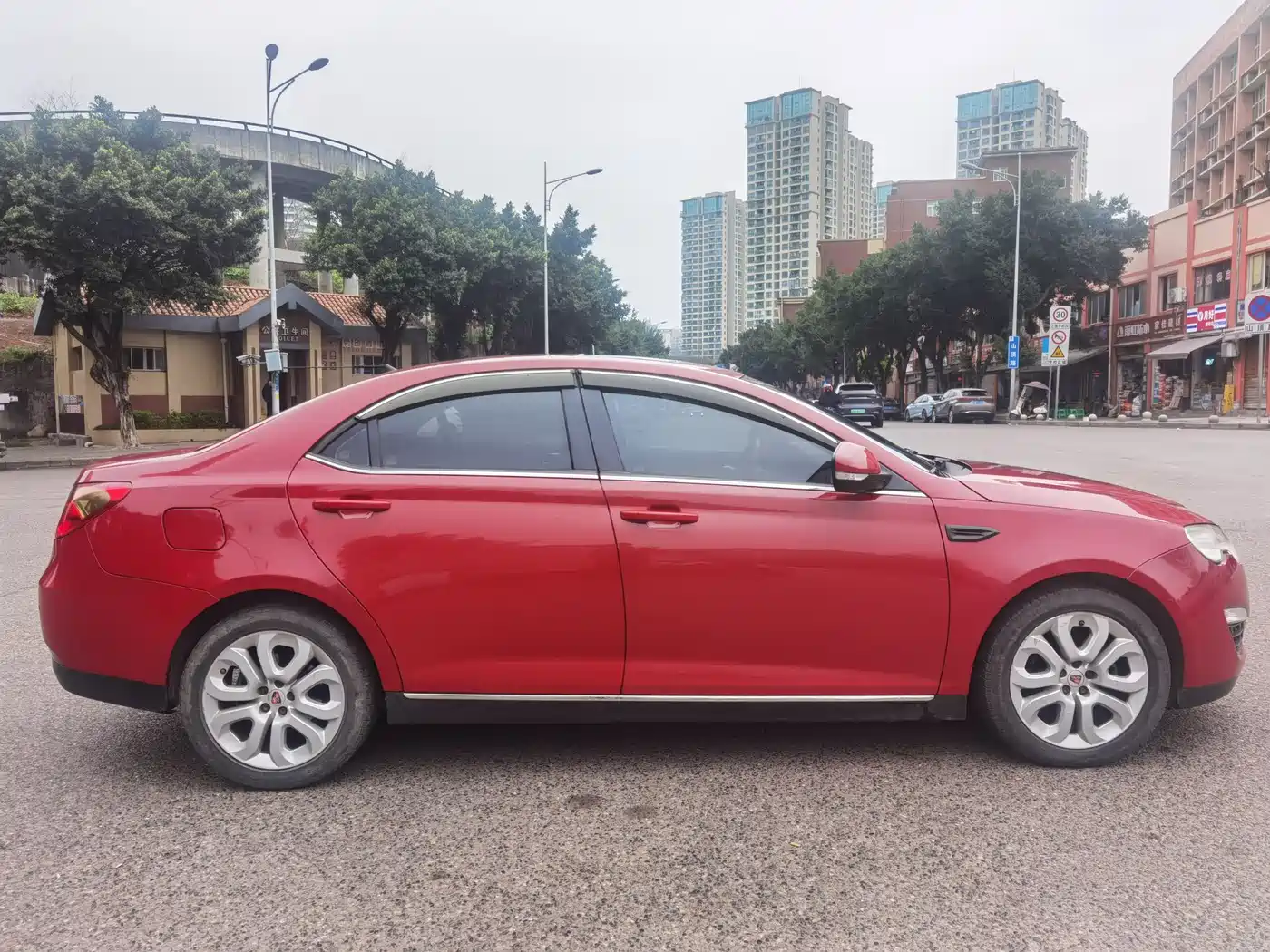 Roewe 550 2013 2013 550D 1.8T Automatic Pinzhen Edition