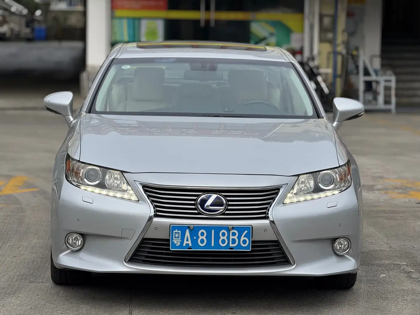 Lexus ES 2013 300h Elite Edition фото 2