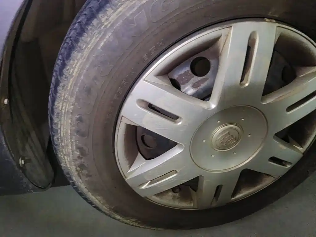Buick Excelle 2012 2011 1.6LX-AT