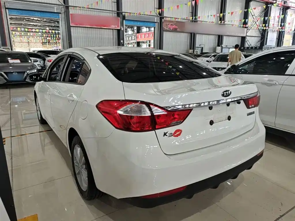 Kia K3 2017 1.6L Automatic 15th Anniversary Special GLS фото 5