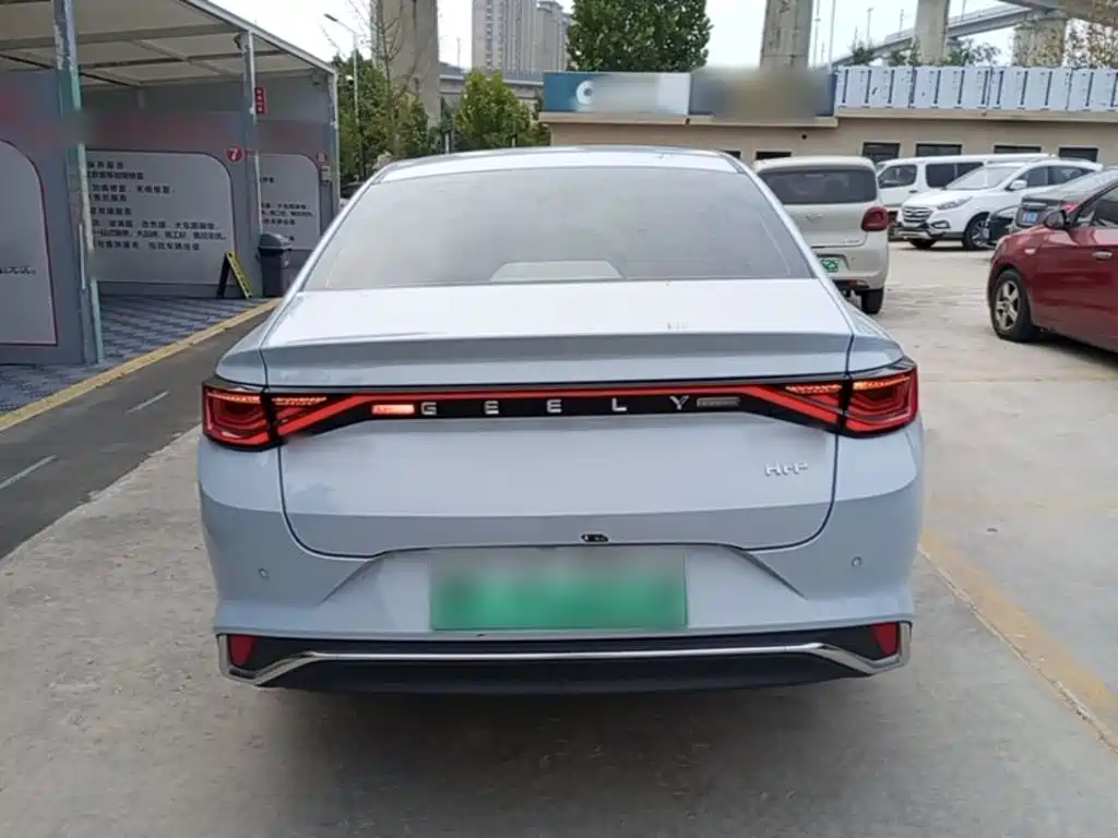 Geely Emgrand L HiP 2024 2024 Model Soaring Dragon Edition 1.5TD-DHT Pro 100KM Excellence Type