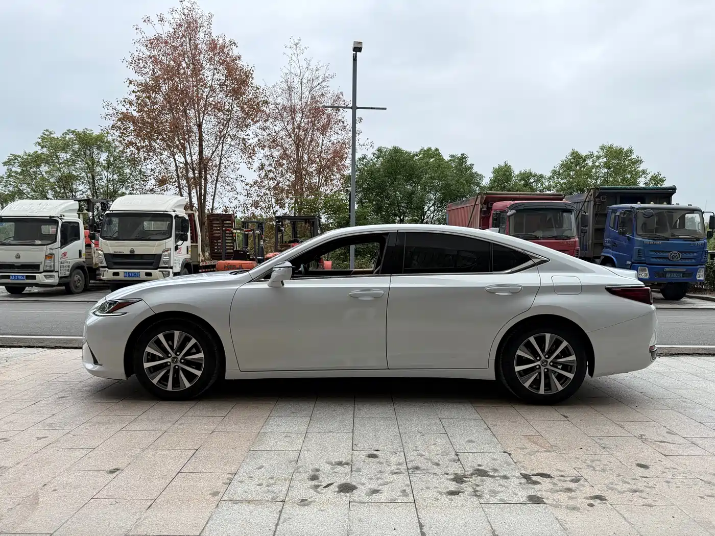 Lexus ES 2018 200 Luxury Edition China V фото 4