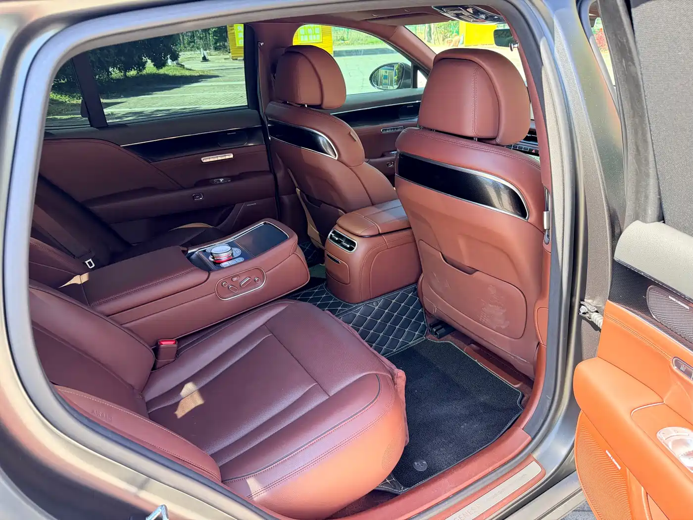 Genesis G90 2023 3.5T Luxury Version фото 27