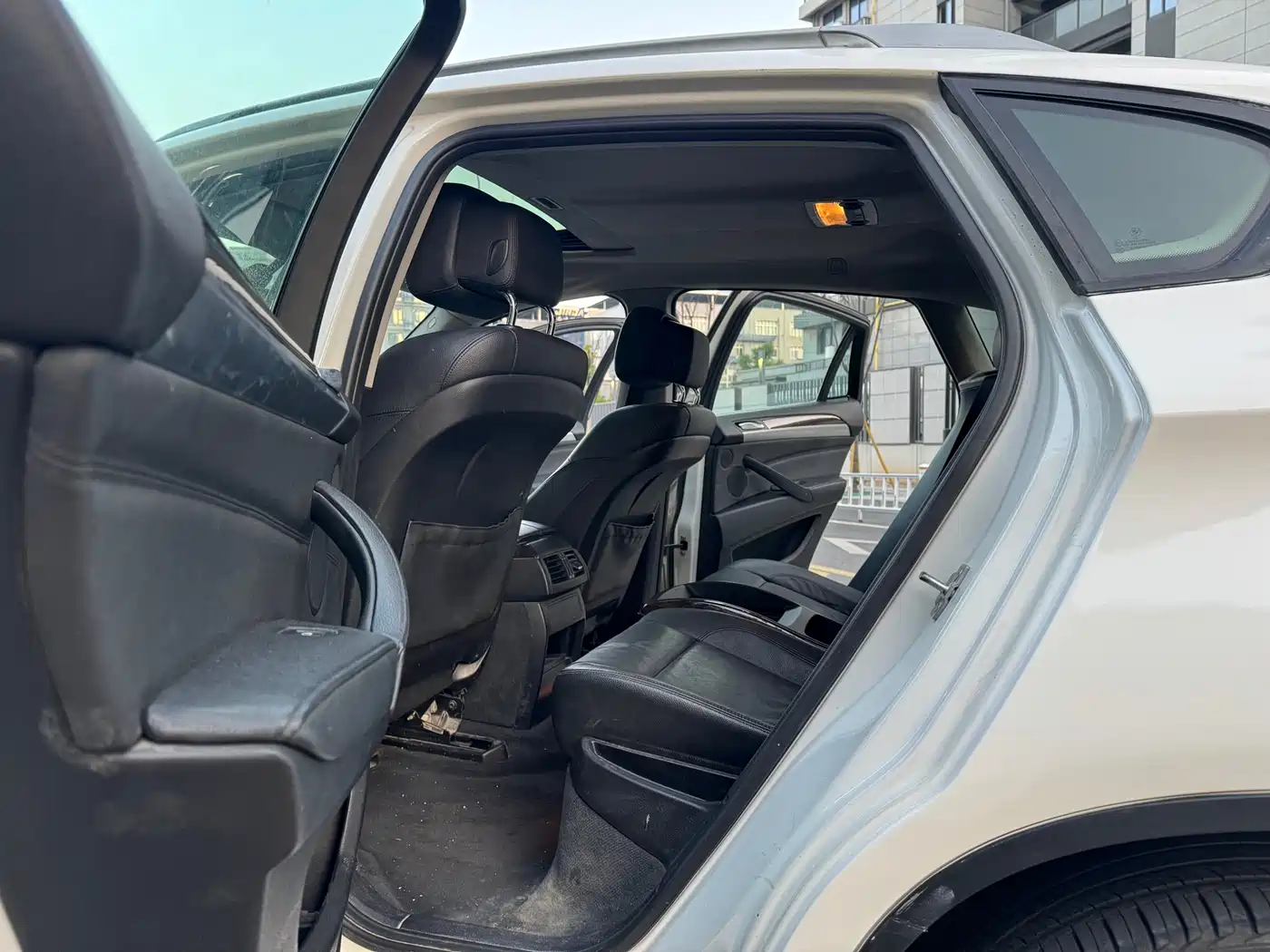 BMW X6 2011 xDrive35i фото 11