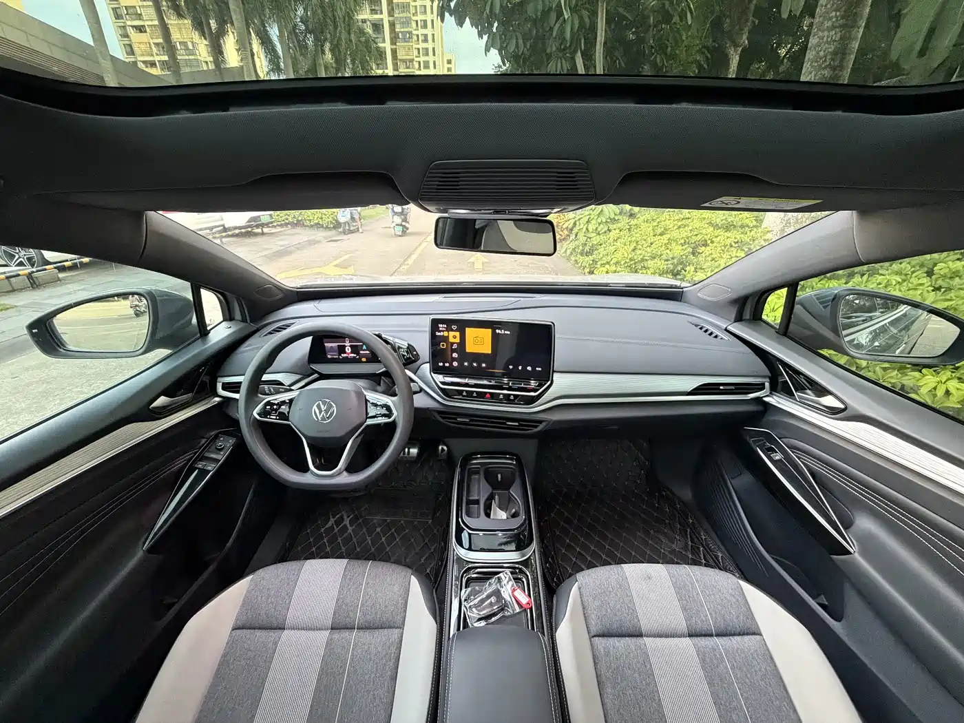 Volkswagen ID.4 CROZZ 2022 2022 Long Range PURE+ Edition