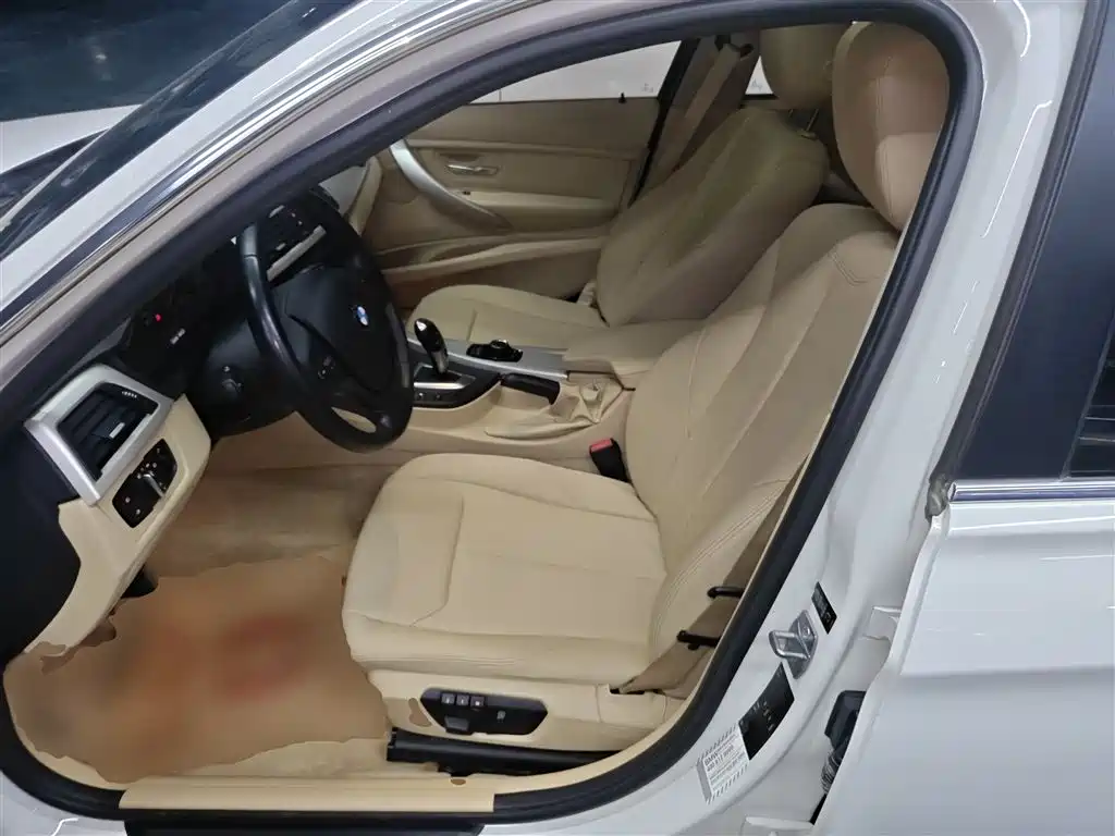 BMW 3 Series 2014 320Li Fashion фото 11