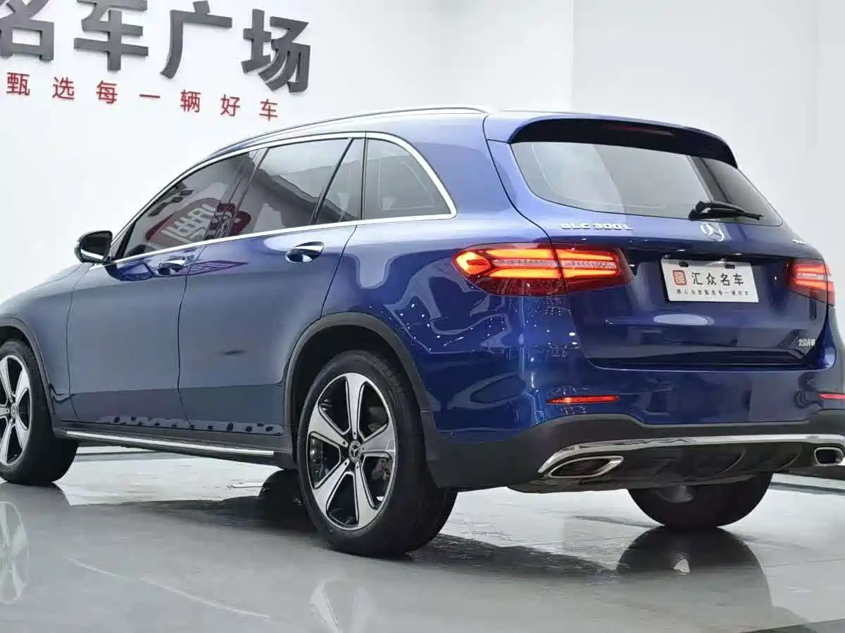 Mercedes-Benz GLC 2019 GLC 300 L 4MATIC Dynamic фото 18