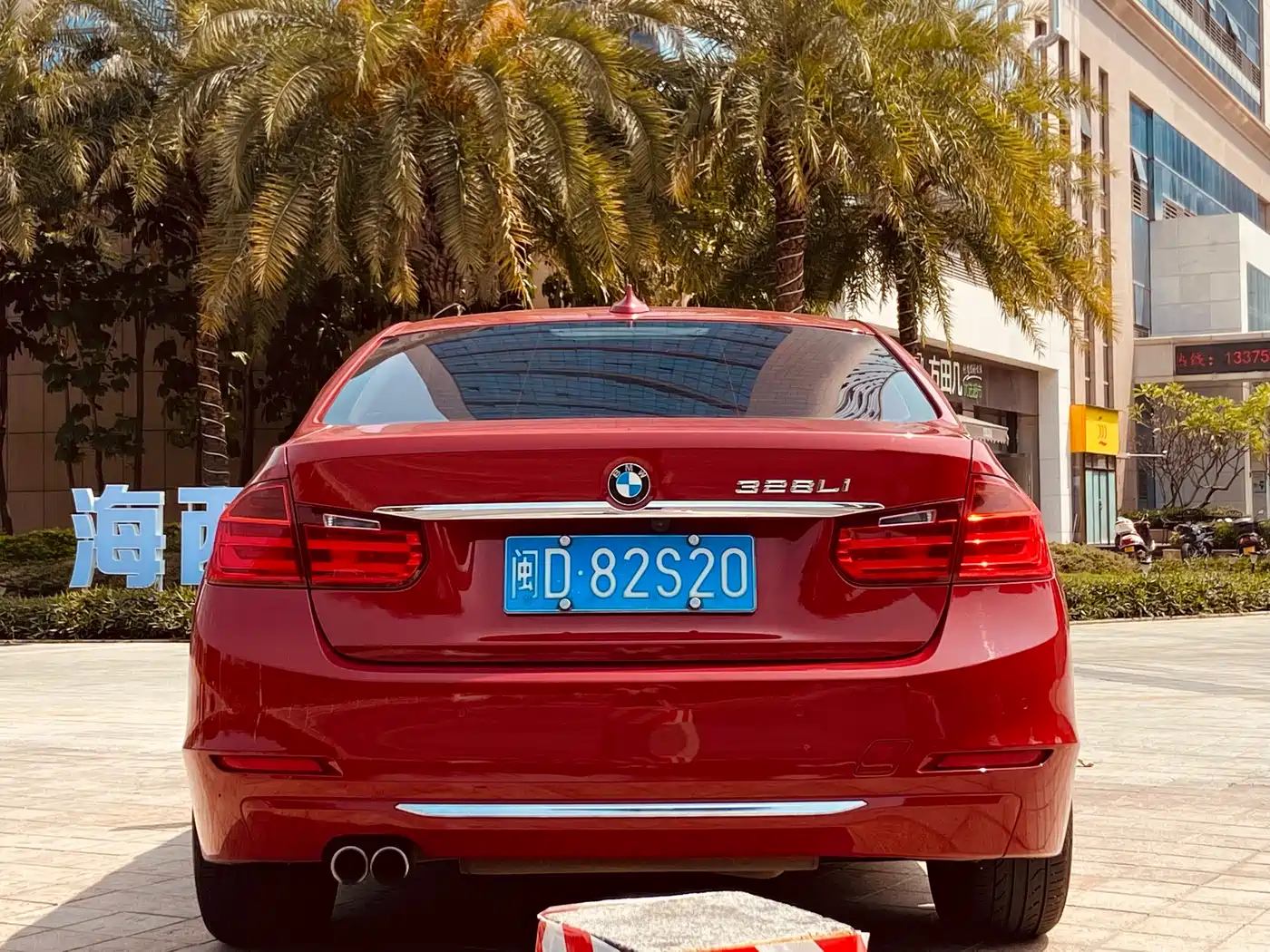 BMW 3 Series 2014 328Li Fashion фото 5