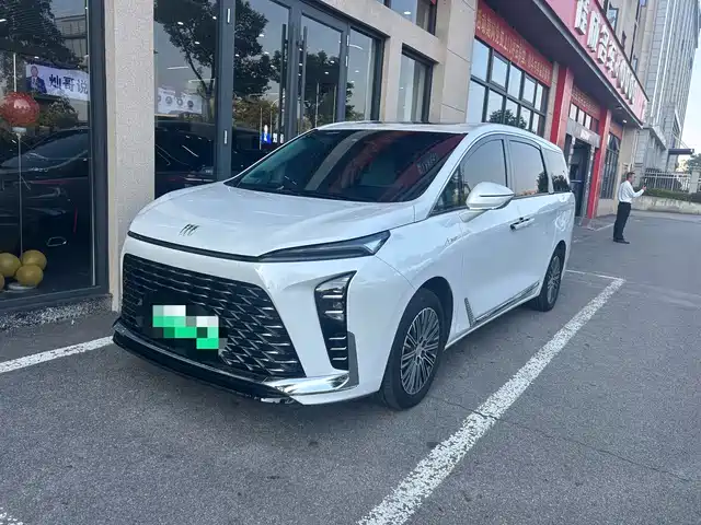 Similar car