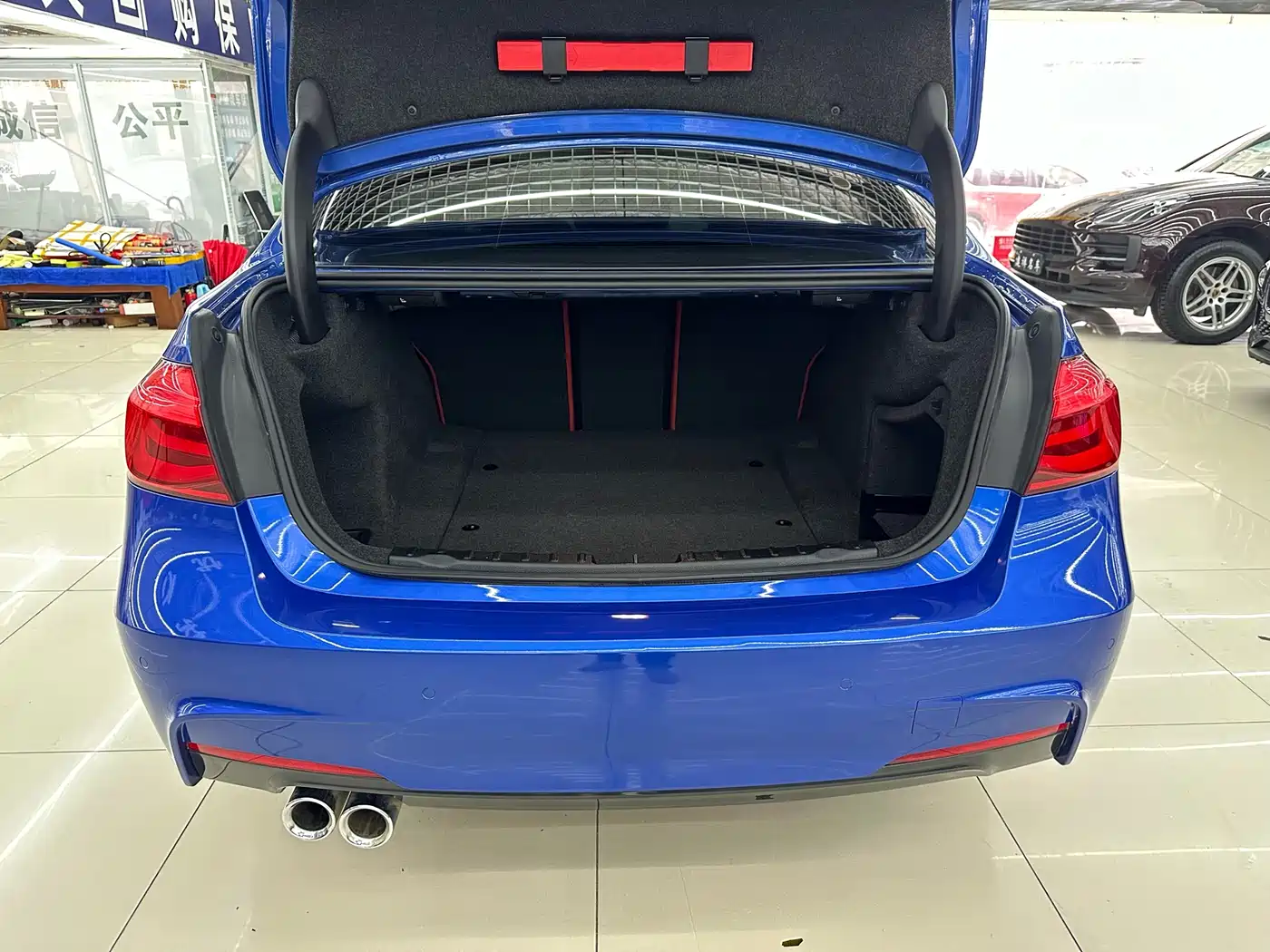 BMW 3 Series 2019 320i M Sport Package фото 19