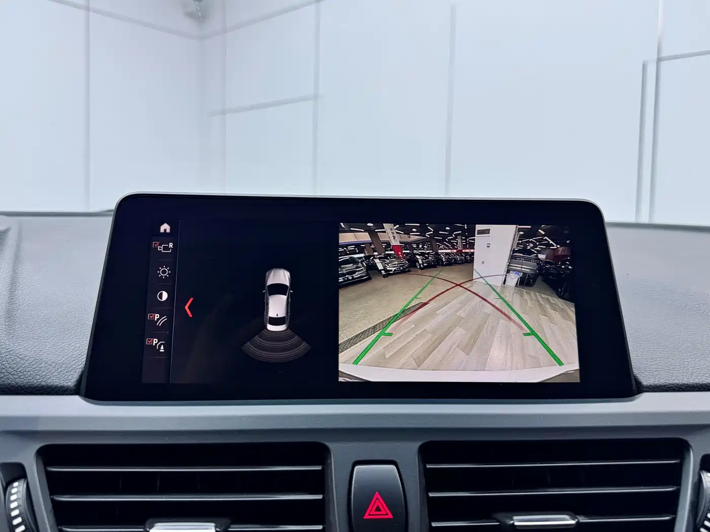 BMW 1 Series 2019 118i Fashion Edition фото 12