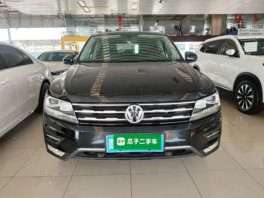 Volkswagen Tiguan L 2019 330TSI Auto 2WD Smart Luxury Edition China V фото 3