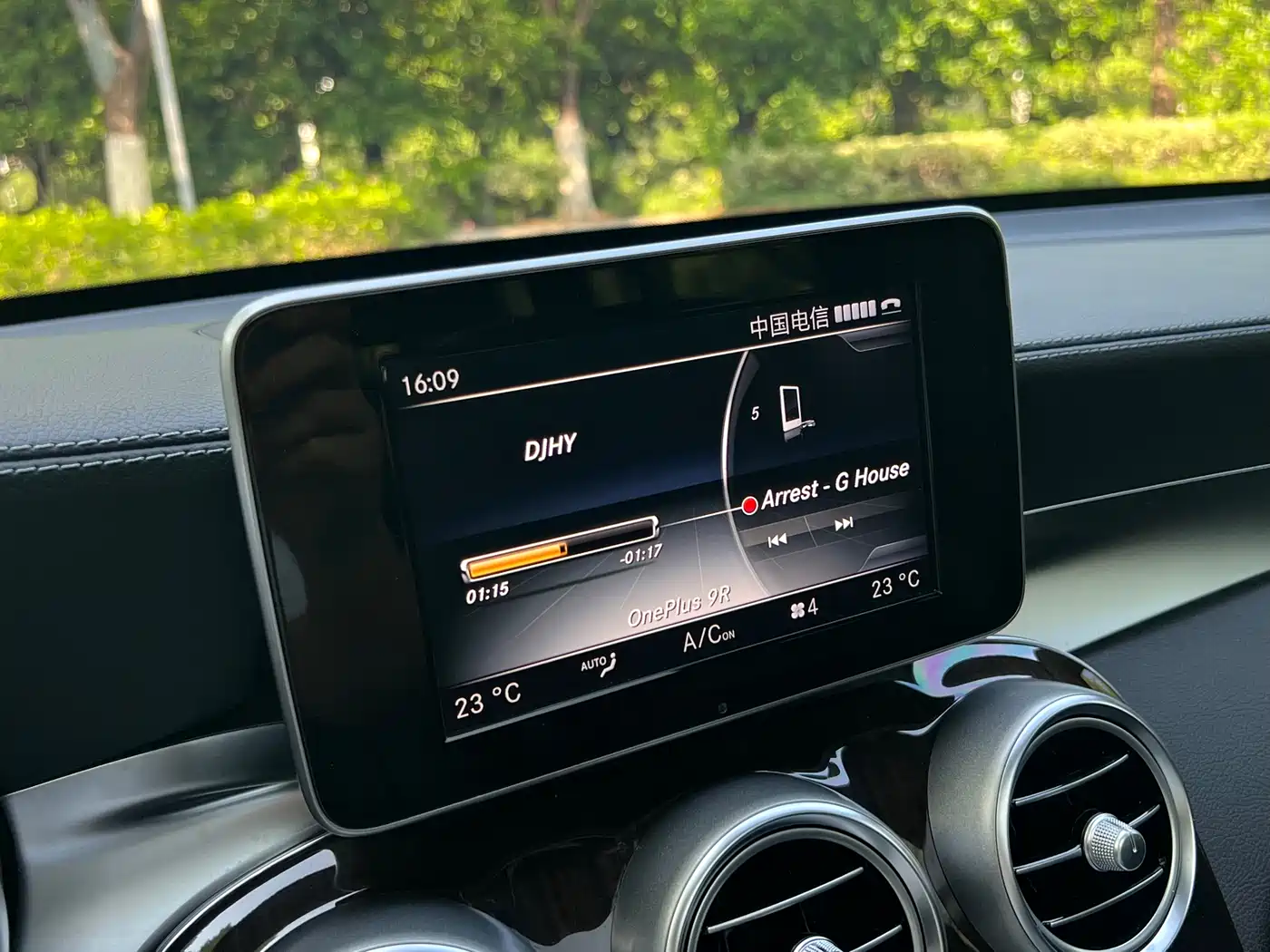 Mercedes-Benz GLC 2017 GLC 260 4MATIC Dynamic фото 15