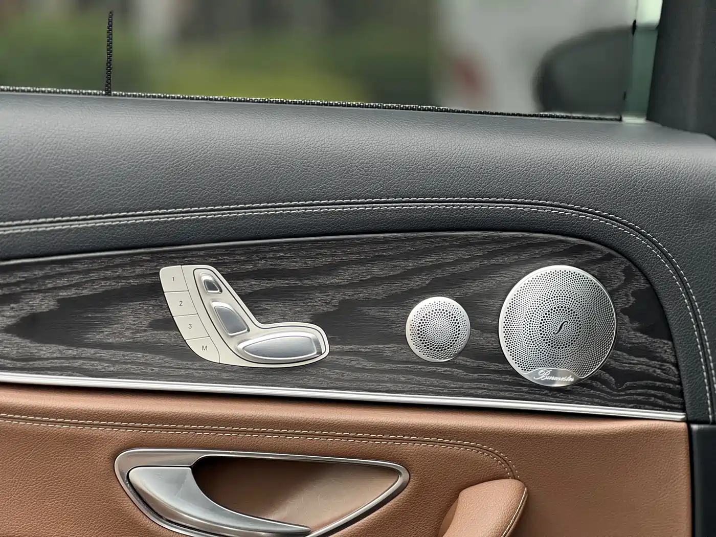 Mercedes-Benz E-Class 2020 Facelift E 300 L Sport Exclusive фото 7