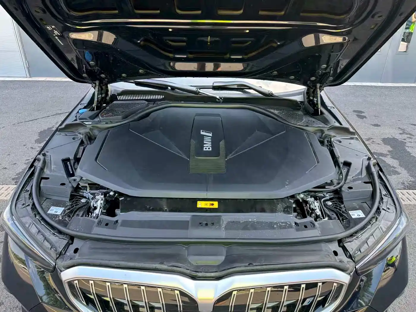 BMW i5 2025 2025 eDrive 35L M Sport Package