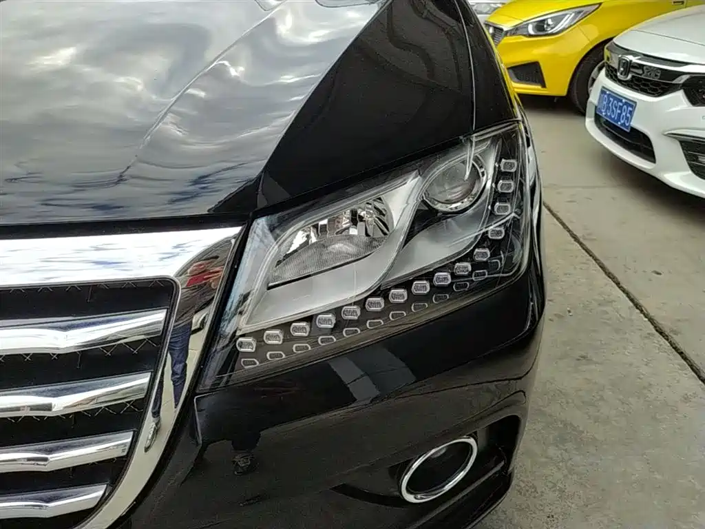Haval H2 2015 1.5T Automatic 2WD Elite Edition фото 24