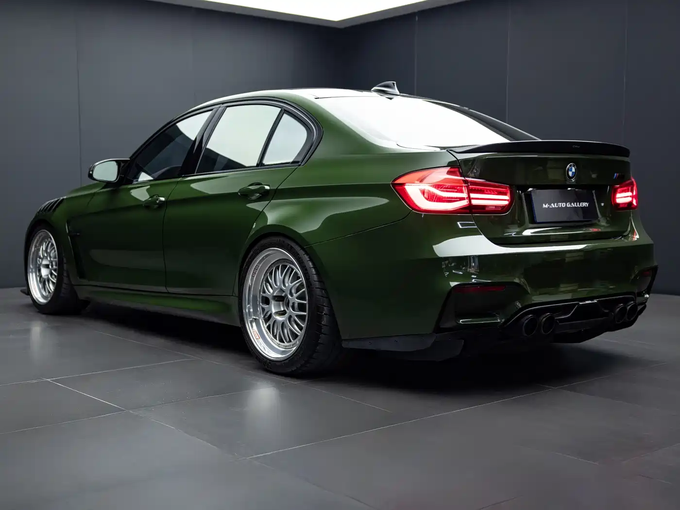 Фото 8 - BMW M3