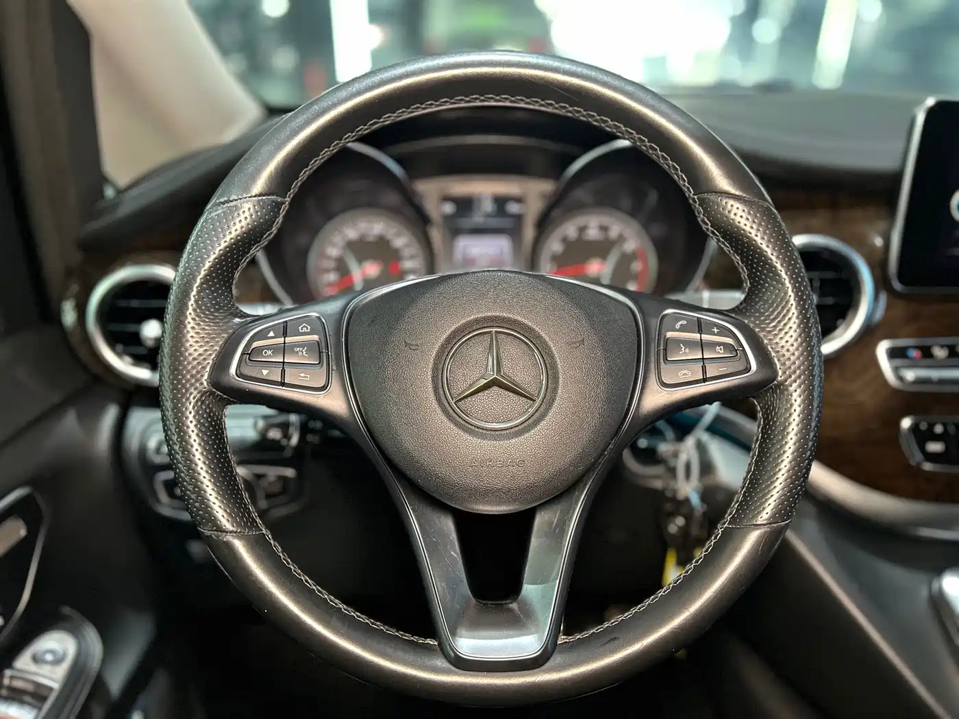 Mercedes-Benz V-Class 2018 V 260 Premium Edition China V фото 9