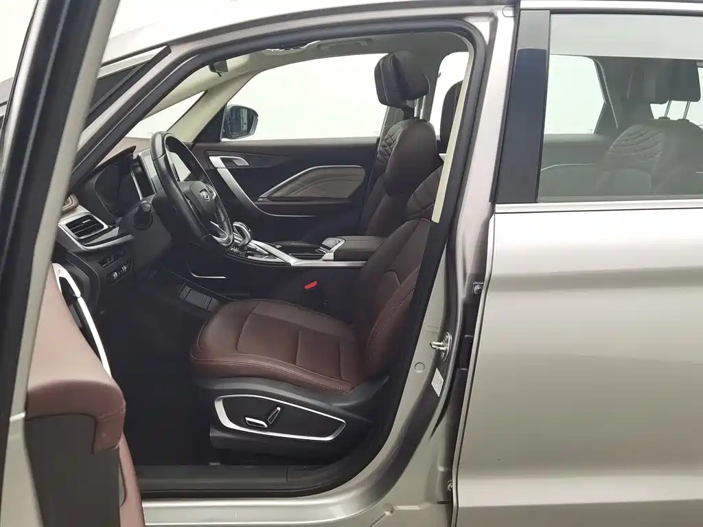 GEELY AUTOMOBILE JIAJIE