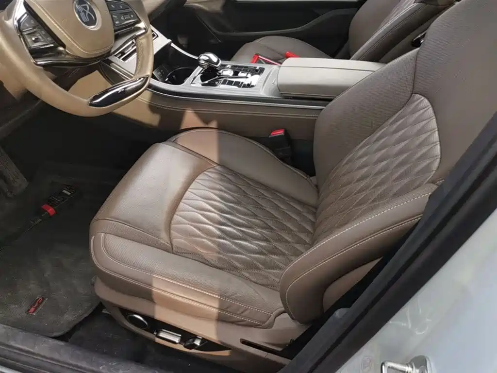 BYD HAN