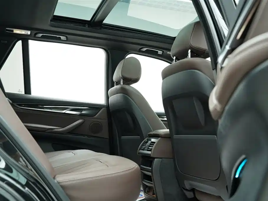 BMW X5 (Import) 2018 xDrive35i M Sport Model фото 18