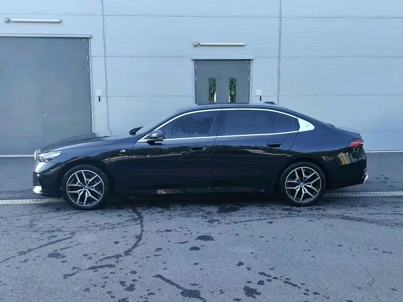 BMW i5 2025 2025 eDrive 35L M Sport Package