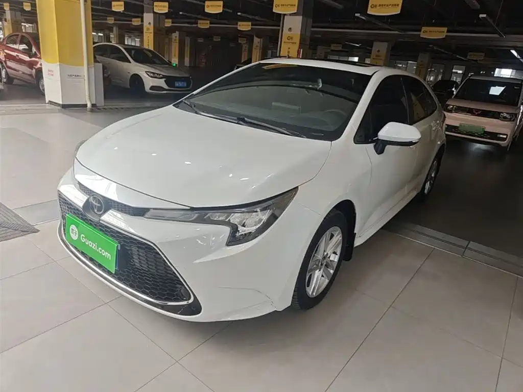 Toyota Levin 2021 185T CVT Luxury Edition фото 2