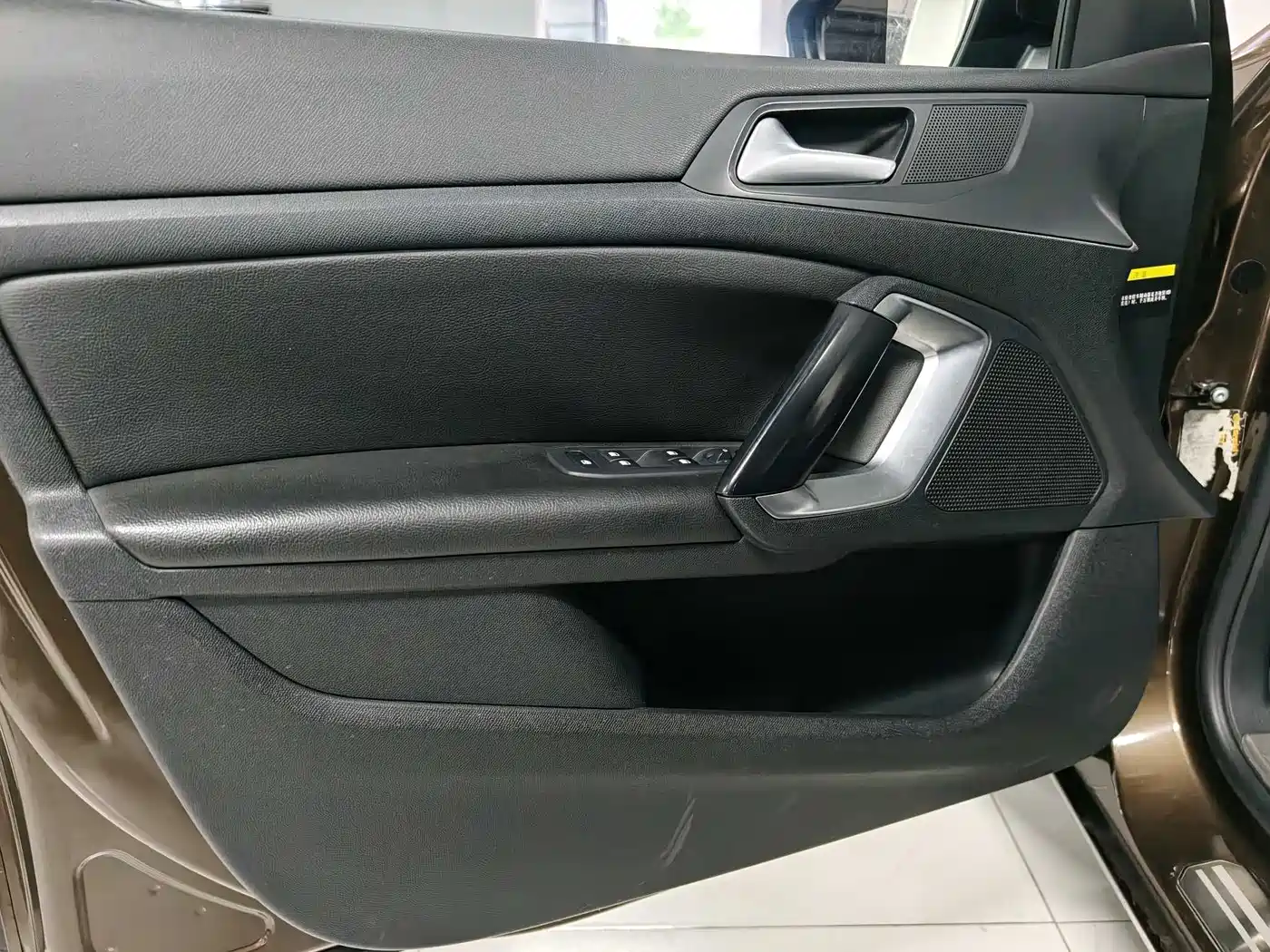 Peugeot 408 2014 1.8L Automatic Luxury Edition фото 13