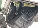 Фото 8 - Tesla Model 3