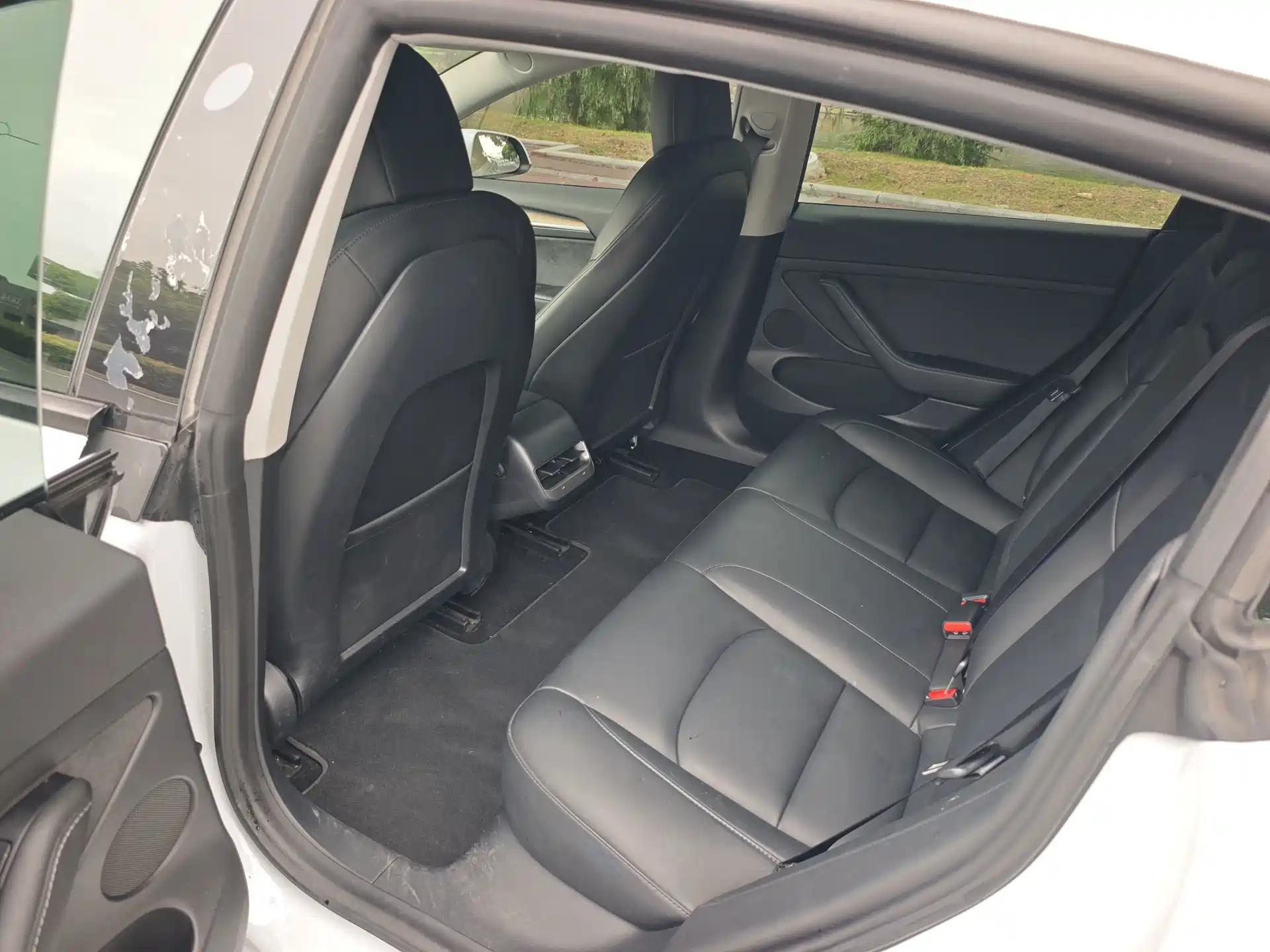 Фото 8 - Tesla Model 3