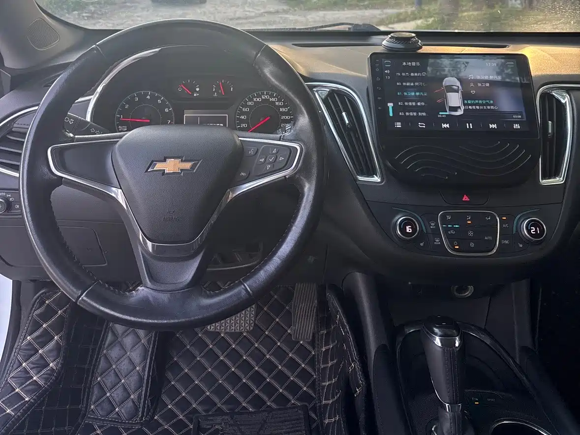 Chevrolet Malibu XL 2018 530T Auto RuiChi Edition фото 8