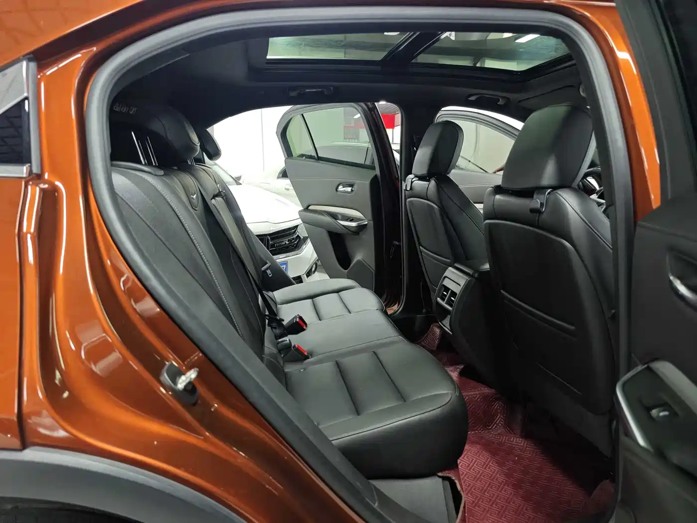 Cadillac XT4 2018 Model 28T 2WD Luxury фото 9