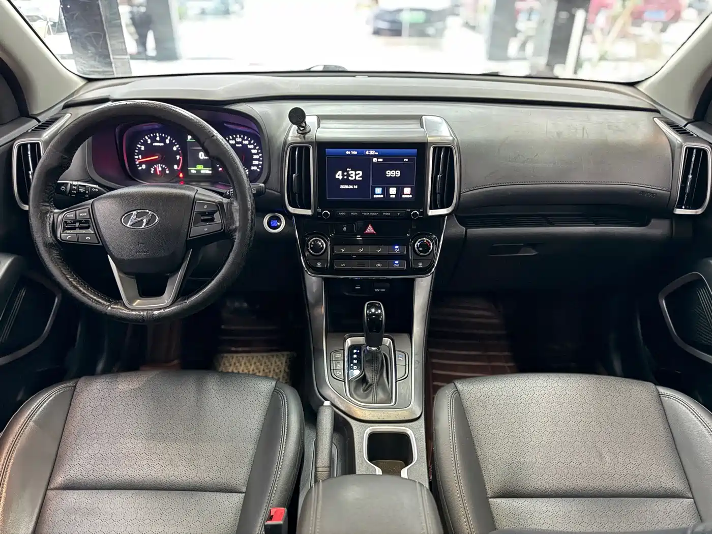 Hyundai Beijing Hyundai ix35 2020 2.0L Automatic 2WD Zhiyong·Changxiang Edition фото 13