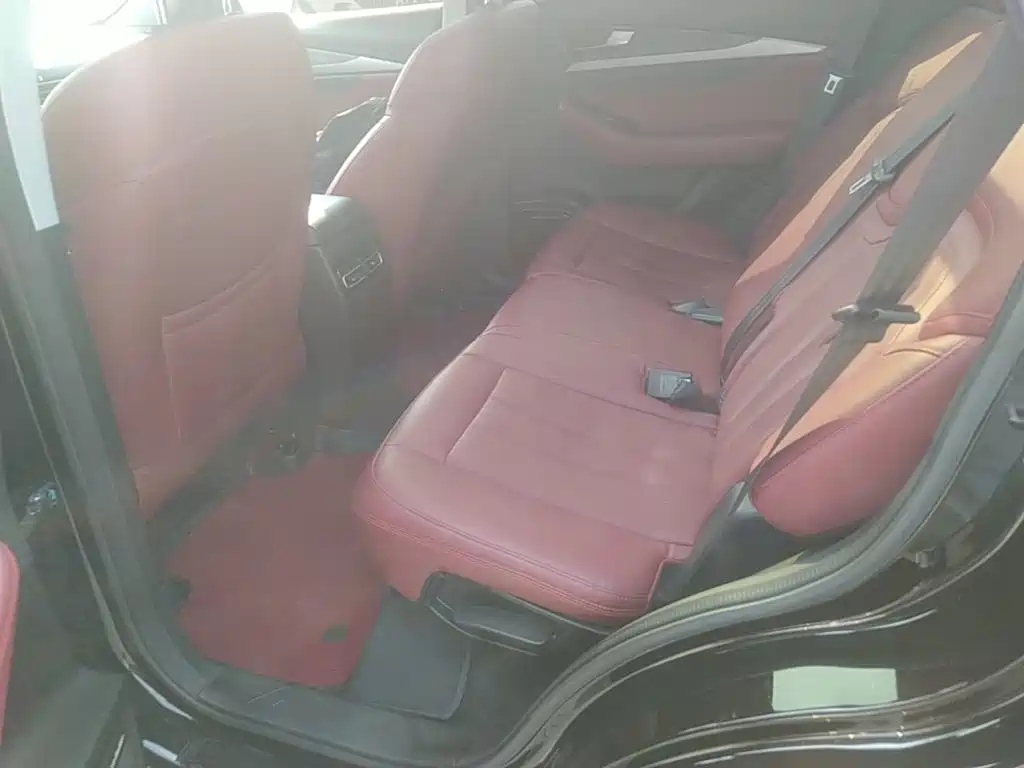 Jetour X70S 2023 2022 1.5T DCT Vitality Edition 5-seater