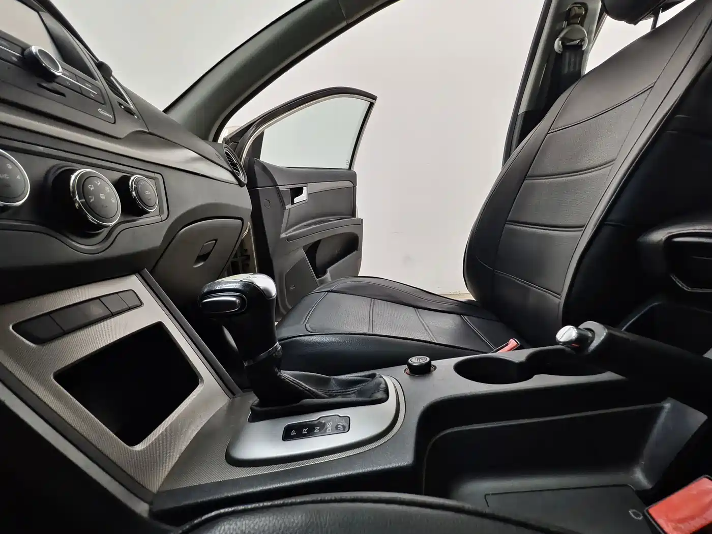 Roewe 350 2016 2015 Model 1.5L Automatic Luxury Sunroof Edition